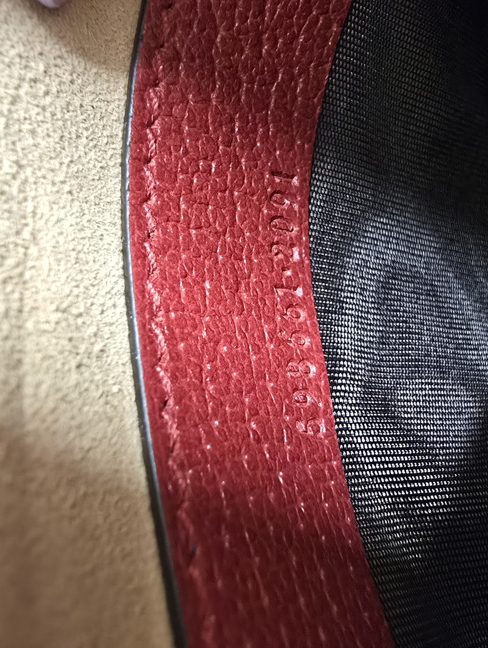 Gucci Red Floral Round Crossbody Backpack - Picture 15 of 15